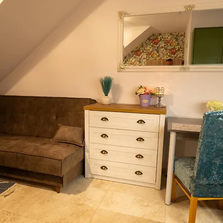 Lesna Weranda Goscinne