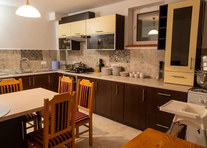 Guest house Lesna Weranda Goscinne 3*