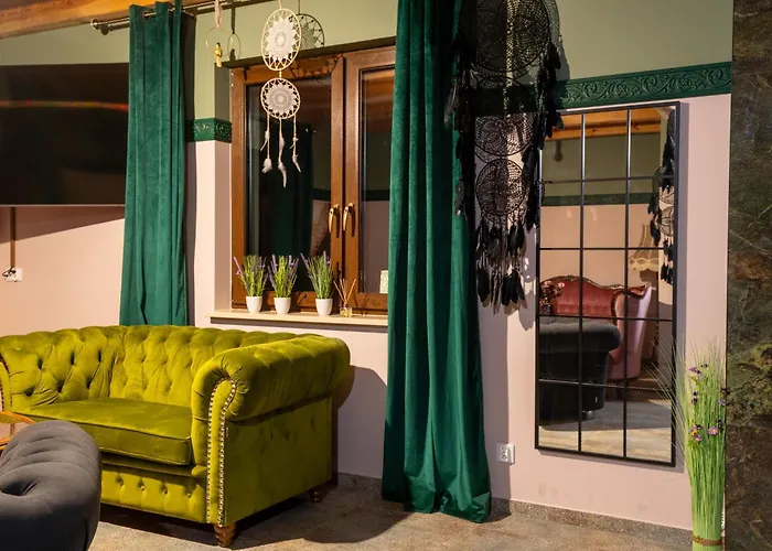 Guest house Lesna Weranda Goscinne 3*